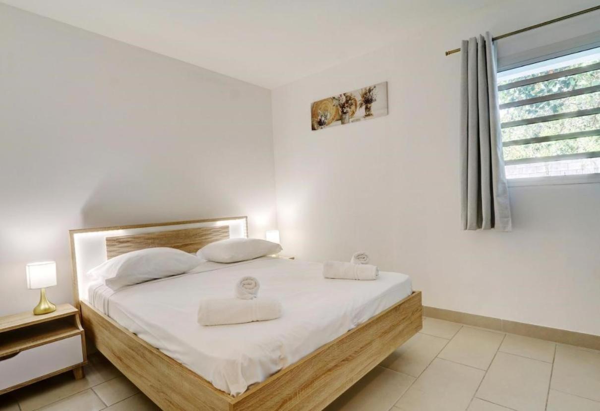 Apartmán Charme Du Nord 2 Sainte-Clotilde Exteriér fotografie